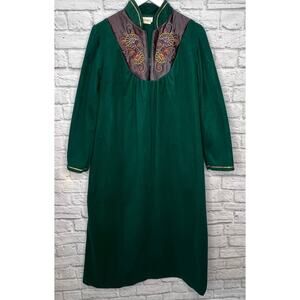Vintage Carriage Court 1/2 Zip Housecoat Robe Muumuu Gown M Green Embroidered